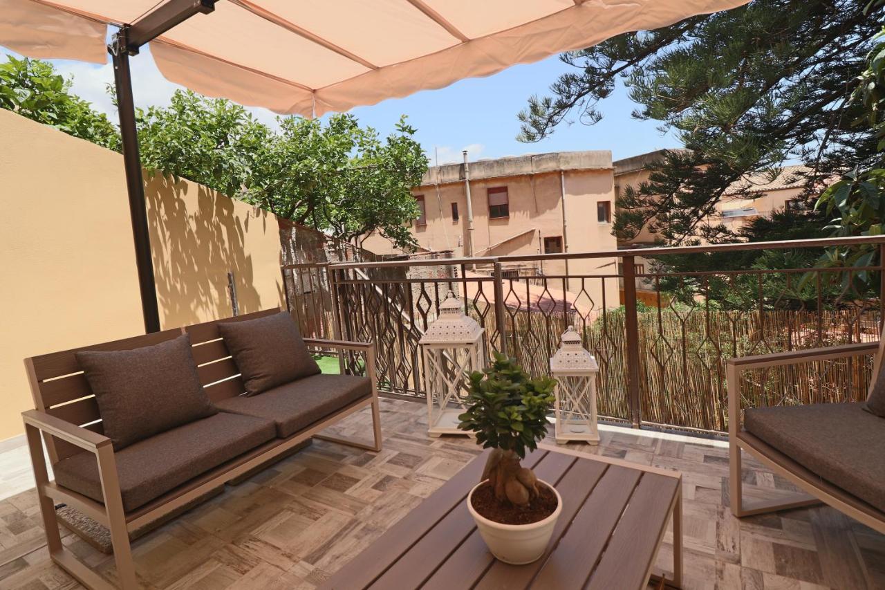 Beb Omare Agrigento Bed and Breakfast Exteriör bild